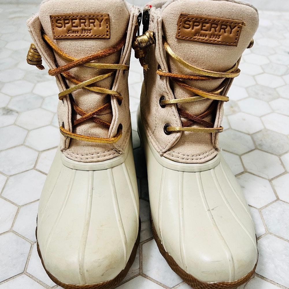 Sperry Saltwater Duck Boots: Cream